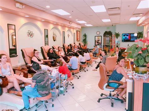 LV Nails & Spa in Oxnard, CA 93033 